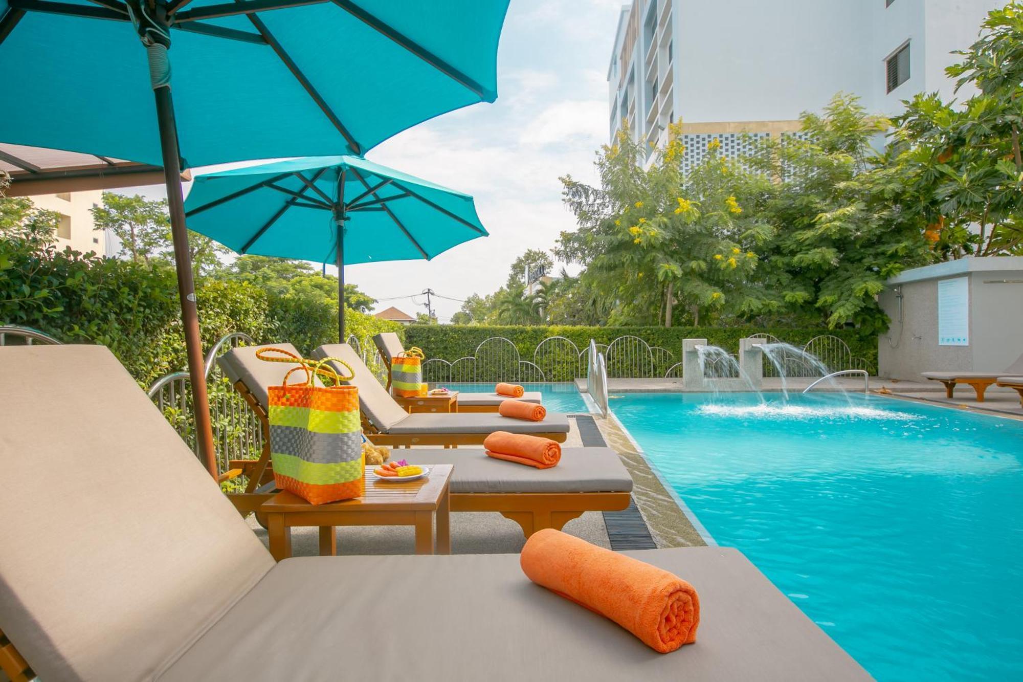 Recenta Phuket Suanluang Hotel Luaran gambar